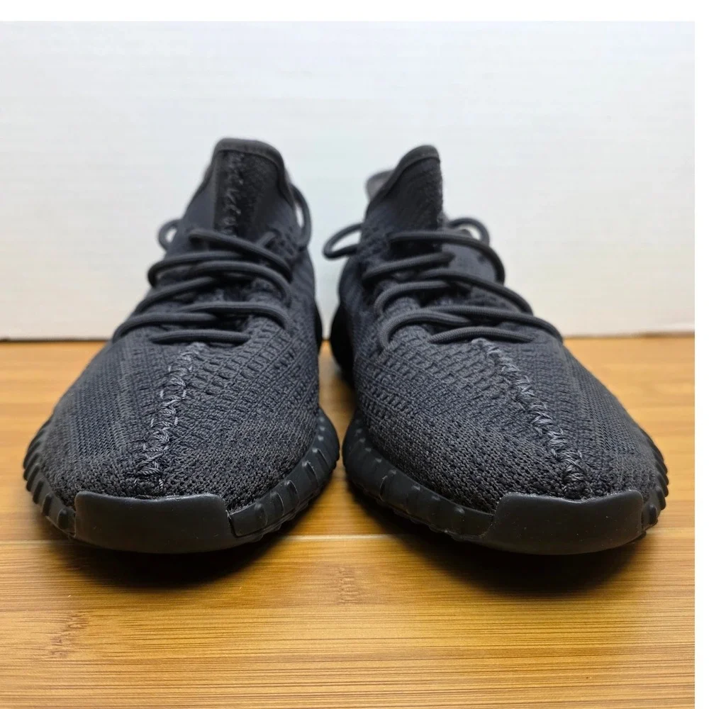 Adidas Yeezy Boost 350 V2 Black Non-Reflective FU9006 Mens Sneakers Size 10